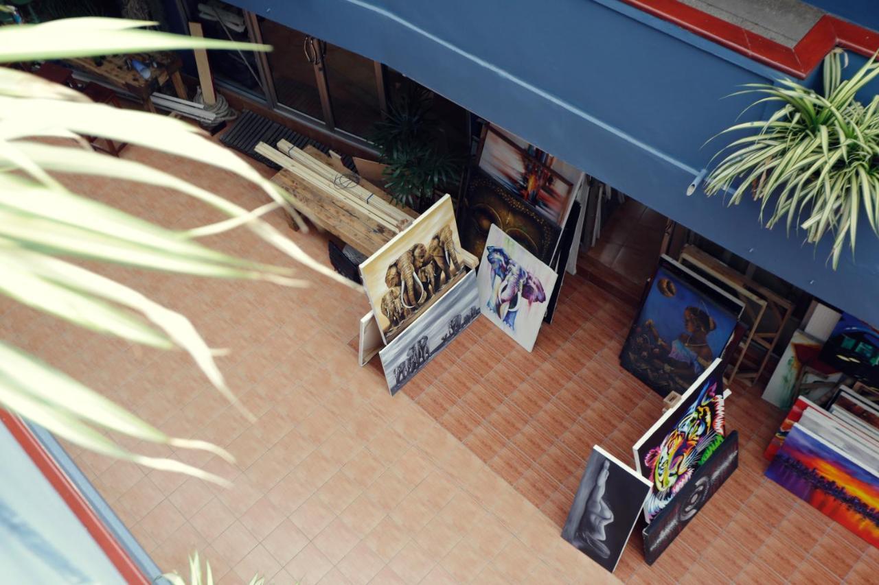 Patong Beachfront Boutique Hotel Exterior photo